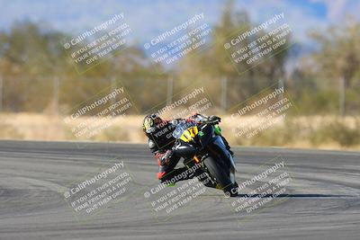 media/Jan-10-2025-CVMA Friday Practice (Fri) [[489e0da257]]/Group 4 and Trackday/Session 5 (Turn 7)/